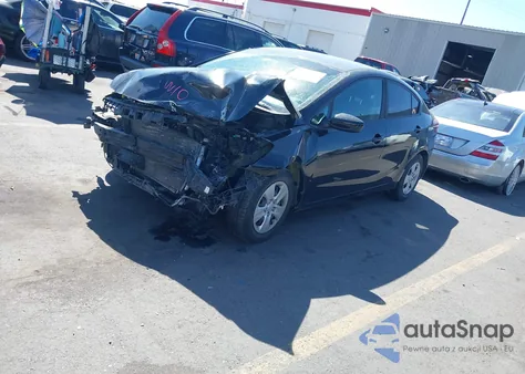 2017 Kia Forte Lx из США, поврежденный, VIN 3KPFL4A75HE040842